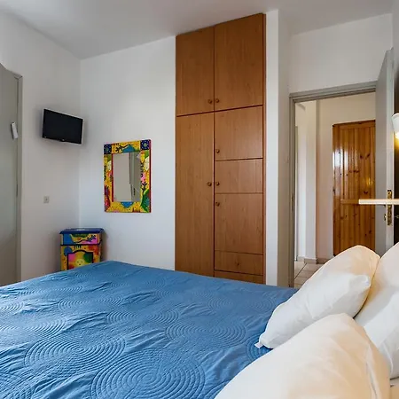 Thea By Kottas * סקופלוס טאון